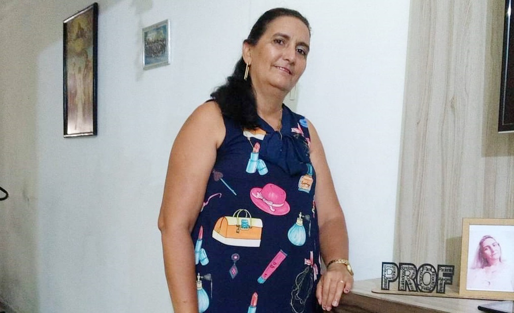 Professora Elianeide Ferreira perde a luta contra o câncer e morre na manhã desta sexta-feira (19) em Patos