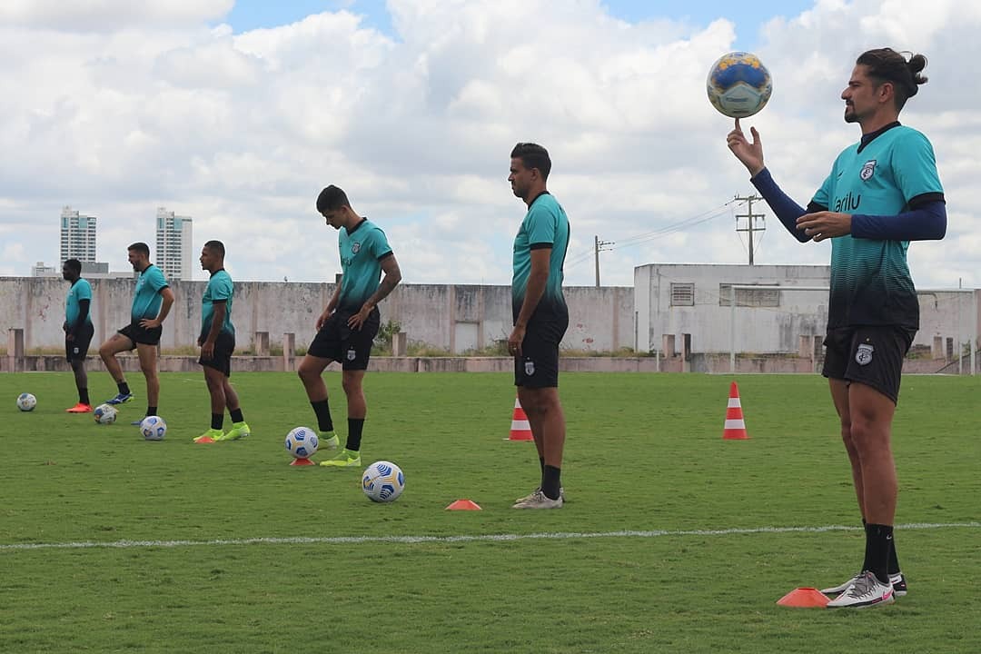 Treze busca reabilitação contra Salgueiro na Copa Nordeste