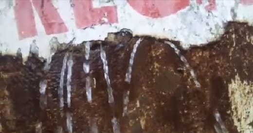 Em vídeo, cidadão denuncia vazamento na caixa d'água que abastece Cacimba de Areia. Assista;