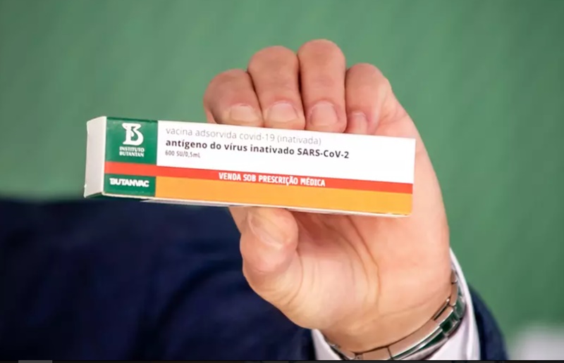 Pesquisador diz que vacina Butanvac foi desenvolvida nos EUA