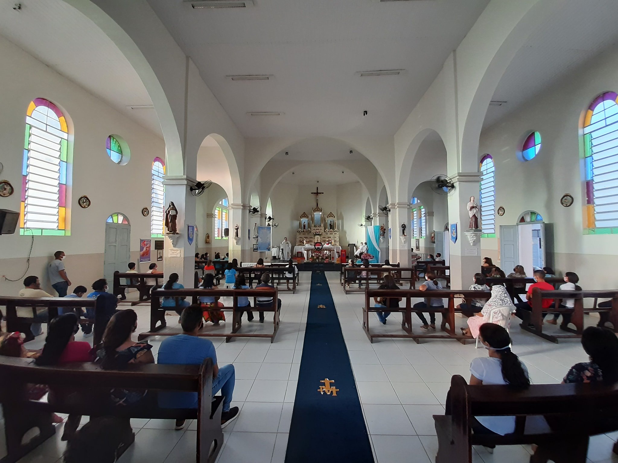 Neste sábado (03): Ministro do STF libera celebrações religiosas presenciais