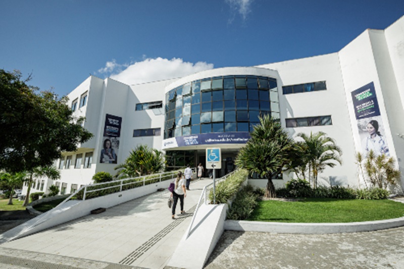 TRF-1 suspende aquisição de vacinas por instituições privadas no país. Na PB, Unifacisa não poderá adquirir os imunizantes