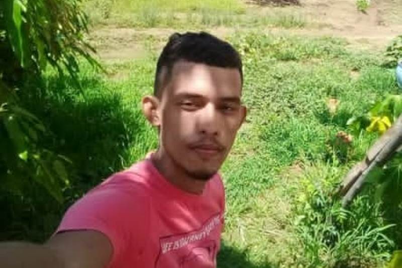 Jovem que ocupou casa com família no Conjunto Vista da Serra é assassinado a tiros na cidade de Patos