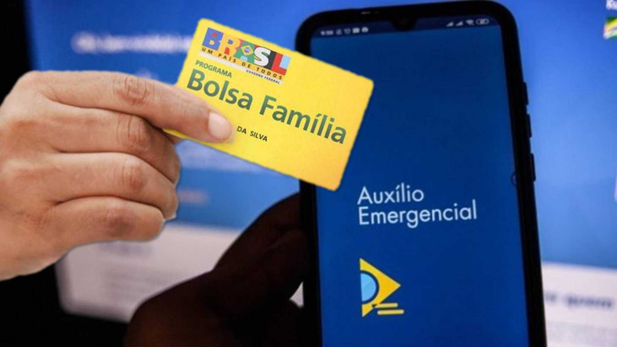 Beneficiários do Bolsa Família começam a receber auxílio emergencial