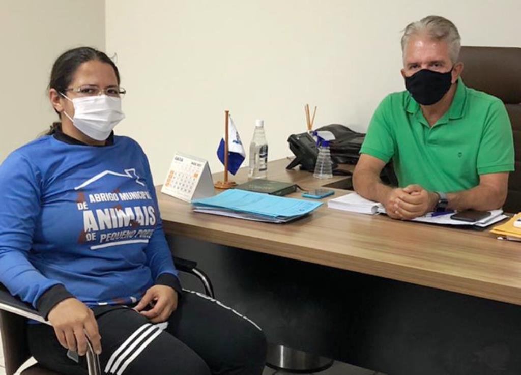 Gabriele Mendes é a nova coordenadora do Canil Municipal de Patos