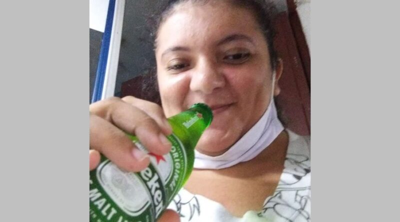 Quatro meses após mulher ser assassinada por causa de 50 centavos em Patos, irmã da vítima faz desabafo e cobra justiça. Ouça;