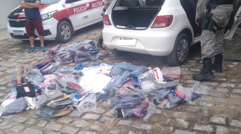 Polícia desarticula trio suspeito de arrombar e furtar estabelecimento comercial no Sertão