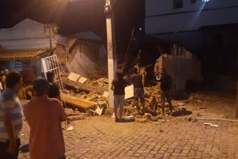 Agência do Banco Bradesco é explodida por bandidos, em Junco do Seridó, na madrugada desta quinta-feira (29)