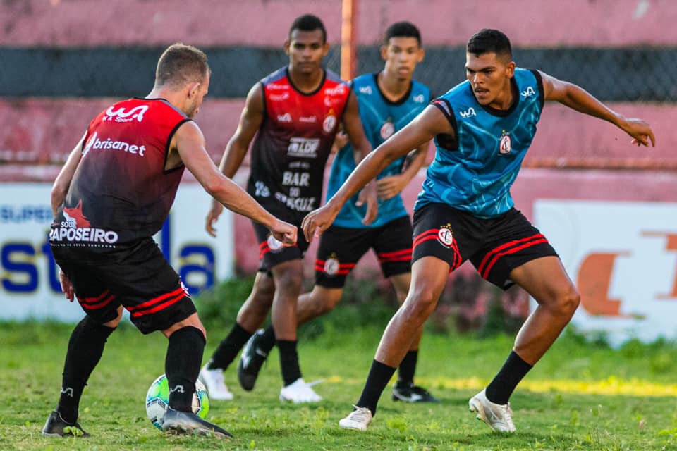 Campinense e Sousa lutam de olho no G2 do Paraibano