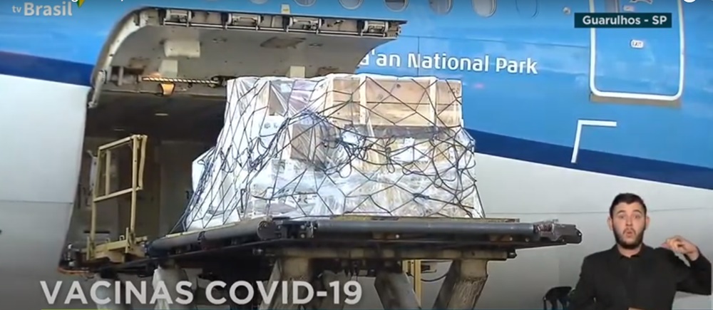 Covid-19: Chegam ao Brasil 3,8 milhões de doses da vacina AstraZeneca