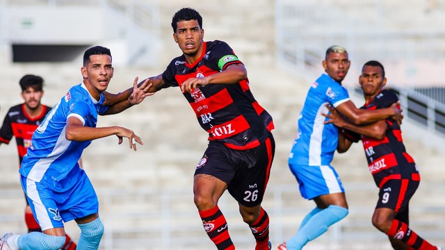 Em jogo de muitos gols, Campinense vira contra Perilima e encosta nos rivais