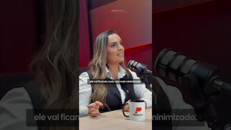 “A via da comparação adoece muito”, alerta a psicóloga Gabrielle Brito