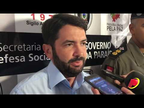 Polícias realizam Operação Beco da Cola em Patos