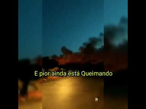 Vento da noite intensifica fogo no Lixão de Patos e fumaça densa cobre bairros inteiros