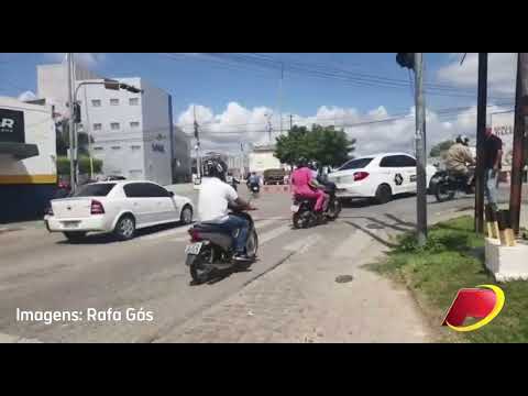 Semáforos do Centro de Patos apresentam problemas na manhã desta quinta-feira (03)
