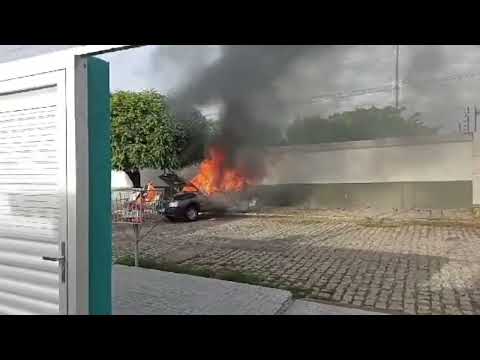 Mais um carro do locutor patoense Rafael Pressão pega fogo em menos de 2 meses; veja vídeo