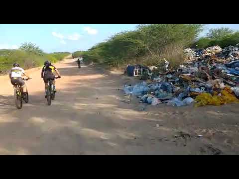 Vídeo feito por ciclistas mostra situação desoladora do Lixo de Patos
