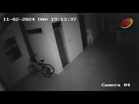 Imagens de câmeras de segurança mostram invasão em condomínio de luxo na cidade de Patos; confira