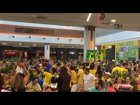 Patoenses comemoram classificação do Brasil para as quartas de final da Copa do Mundo. Veja Vídeo