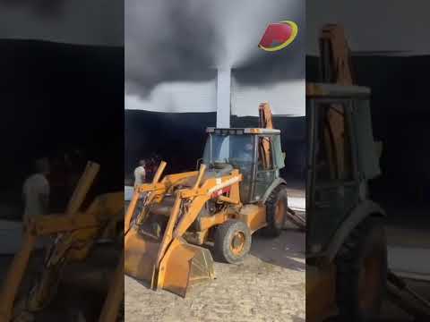 Incêndio de grandes proporções atinge lojas na cidade de São Bento-PB na manhã deste sábado (24)