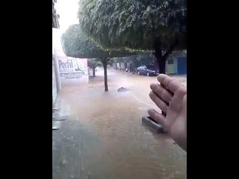 Chuva da tarde desta terça-feira (09) em Patos-PB, provoca alagamentos
