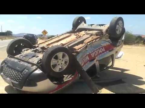 Veja imagens minutos após acidente acidente envolvendo viatura da PM em Patos. Veja o vídeo