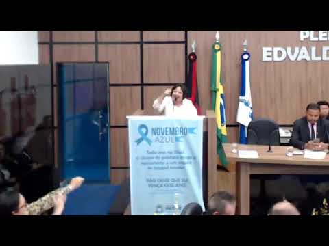 Vereadora chama prefeito de Patos de canalha, covarde e falso